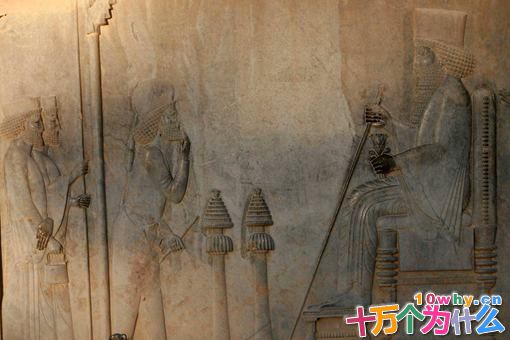 历史上薛西斯怎么变成神的