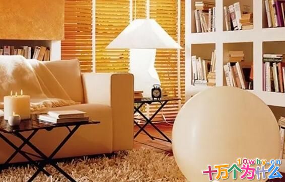 为什么一打开开关电灯立刻就亮了