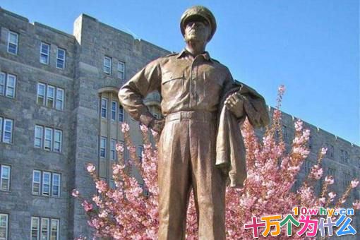 麦克阿瑟为何能够成为西点军校的校长? 麦克阿瑟为何能够成为西点军校的校长?