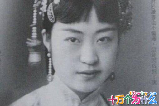 溥仪的弟媳是谁?为什么有好几个情人?