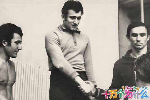 卡拉佩特延拯救了多少人?揭秘卡拉佩特延英雄救人经历