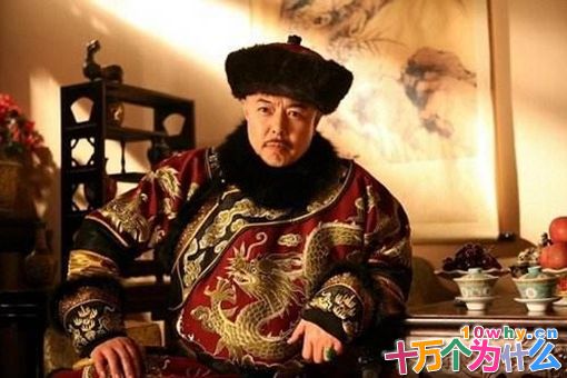 曾静是谁?雍正在的时候没人敢动他,为何乾隆一登基就立马把曾静给杀了?