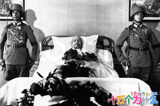 兴登堡在德意志的权利有多大?为何比德皇的权利还高?