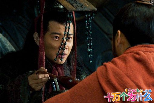 《三国演义》里罗贯中黑了曹操多少次?很多事情都不是曹操所为