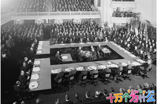 希特勒到底是用了什么方式能够瞒着英法两国扩展军队?