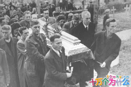 历史上真实的瓦尔特·佩里奇是怎样的?揭秘瓦尔特的诞生