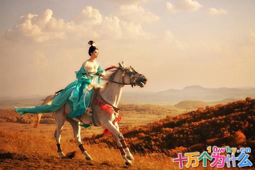 杨玉环有多胖?升高多少?夏天杨玉环是如何解暑?