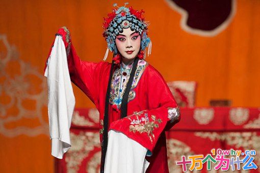 李胜素几岁接触的戏曲 李胜素个人简介 李胜素几岁接触的戏曲 李胜素个人简介