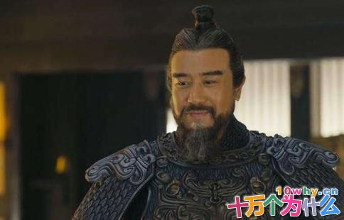 三国演义和三国志中曹操有什么区别?罗贯中为什么把曹操刻画成一位奸臣?