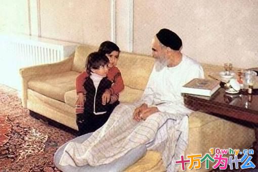 霍梅尼14年的流放生涯都做了些什么事?霍梅尼理论是什么理论? 霍梅尼14年的流放生涯都做了些什么事?霍梅尼理论是什么理论?