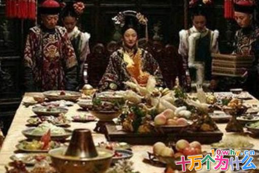 8点上朝,为何慈禧每天凌晨3点就起床了?