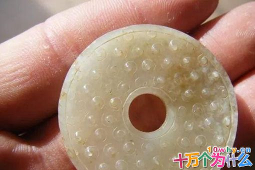 秦始皇为何说话总是发出豺狼的声音?秦始皇得了什么病?