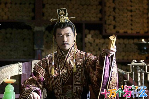 秦始皇修长城和汉武帝北击匈奴,谁的办法更高明?