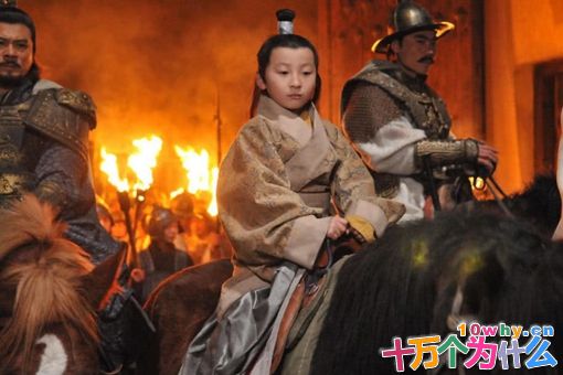 汉朝到底毁于董卓之手还是曹操之手?谁才是汉朝真正的罪人? 汉朝到底毁于董卓之手还是曹操之手?谁才是汉朝真正的罪人?