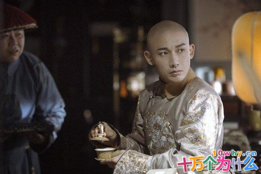 清代皇帝为什么乾隆绯闻最多?历史上的乾隆帝真的那么多情吗?