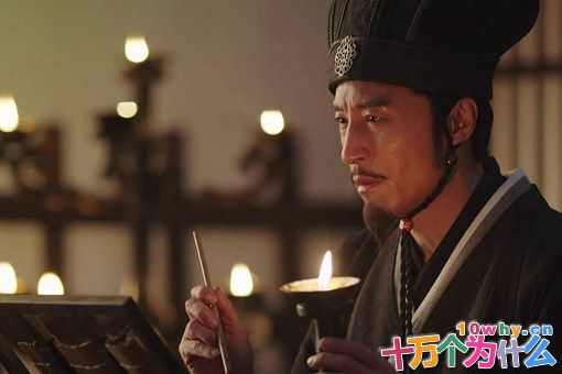 李严是怎么被贬的?是诸葛亮排挤李严吗? 李严是怎么被贬的?是诸葛亮排挤李严吗?