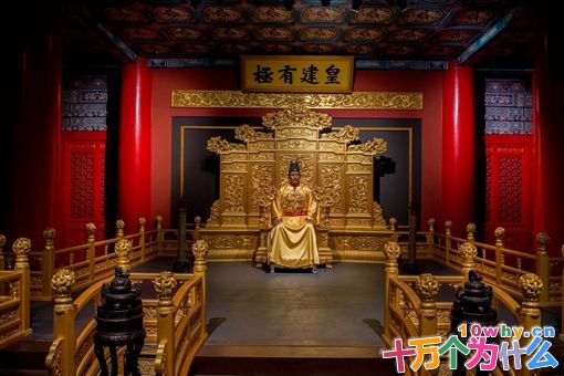 朱元璋是怎么搭上郭子兴的?郭子兴为何选朱元璋接班?