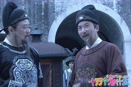 张柬之杀了武则天男宠又逼武则天退位,他的最终下场如何?