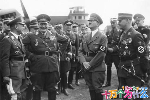 包尔江·玛穆什有哪些军事贡献?为何说他是二战期间最伟大的哈萨克人? 包尔江·玛穆什有哪些军事贡献?为何说他是二战期间最伟大的哈萨克人?