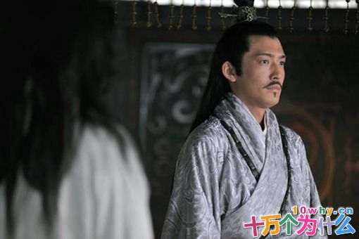 孙权为什么烧张昭家大门?张昭是一个怎样的人?