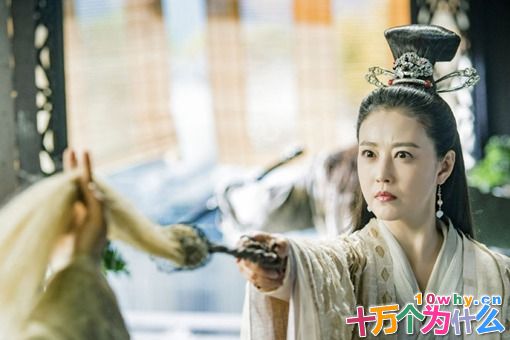 灭绝师太为何阻止张无忌和周芷若在一起?她究竟有什么顾忌?